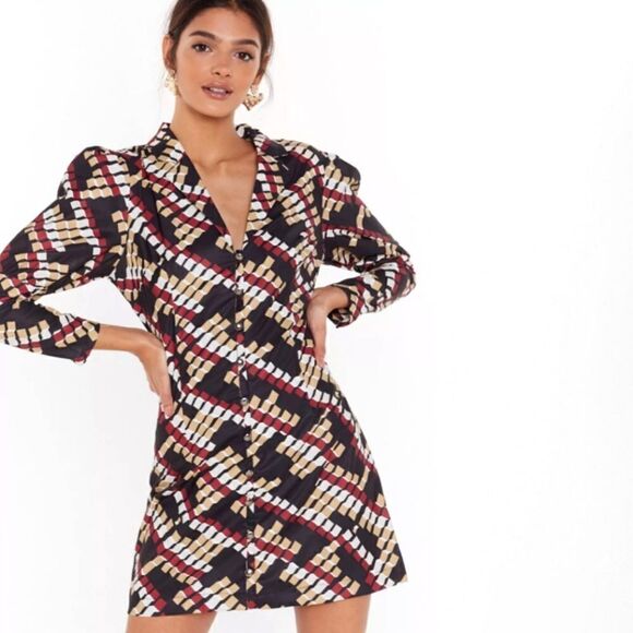 Nasty Gal It's Going Button-Down Geo Mini Dress - Picture 1 of 5